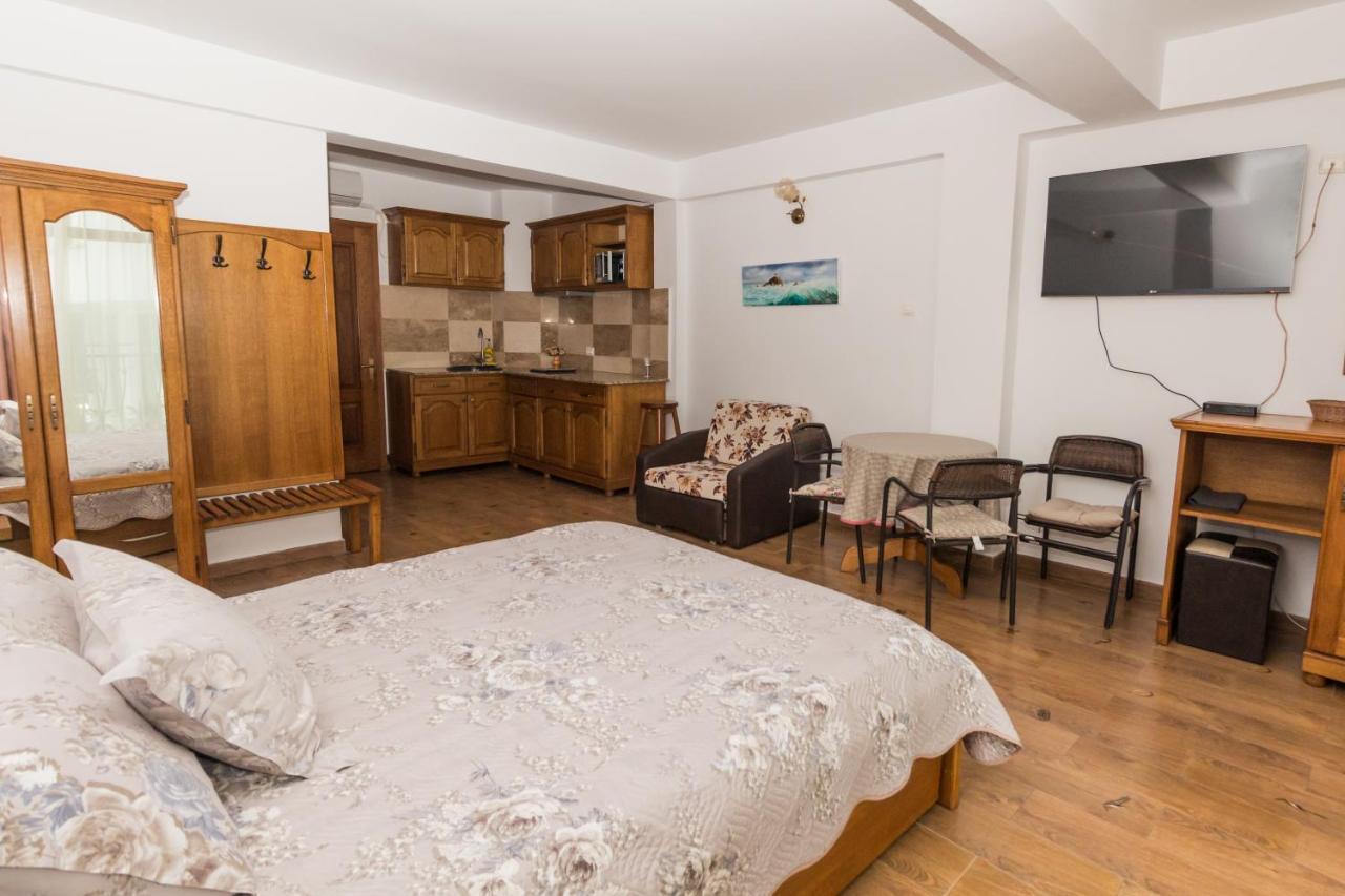 Vila Pe Plaja Nr 9 Сатурн Екстериор снимка